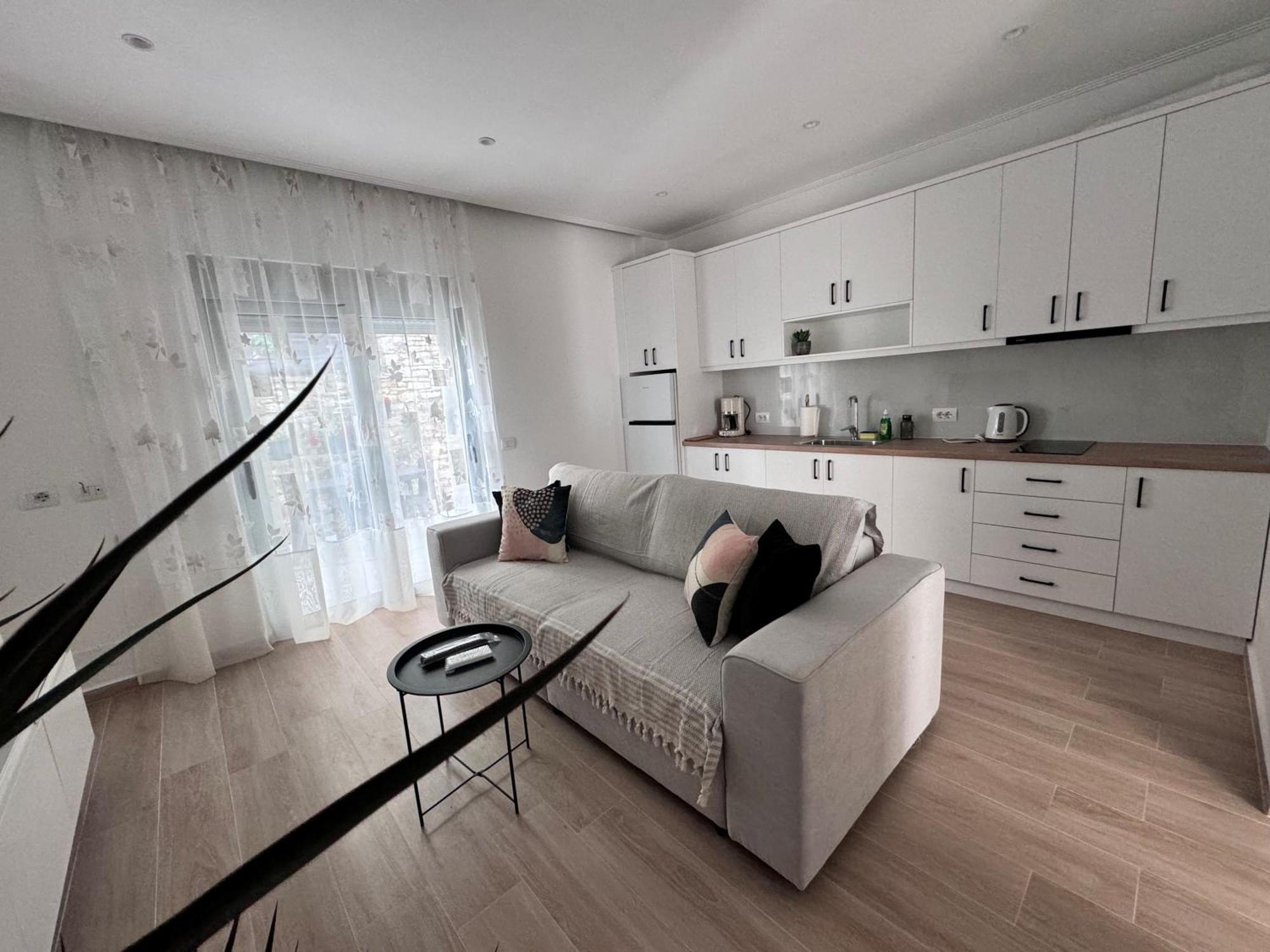 Sunset Hill Apartments Sarande Exterior photo