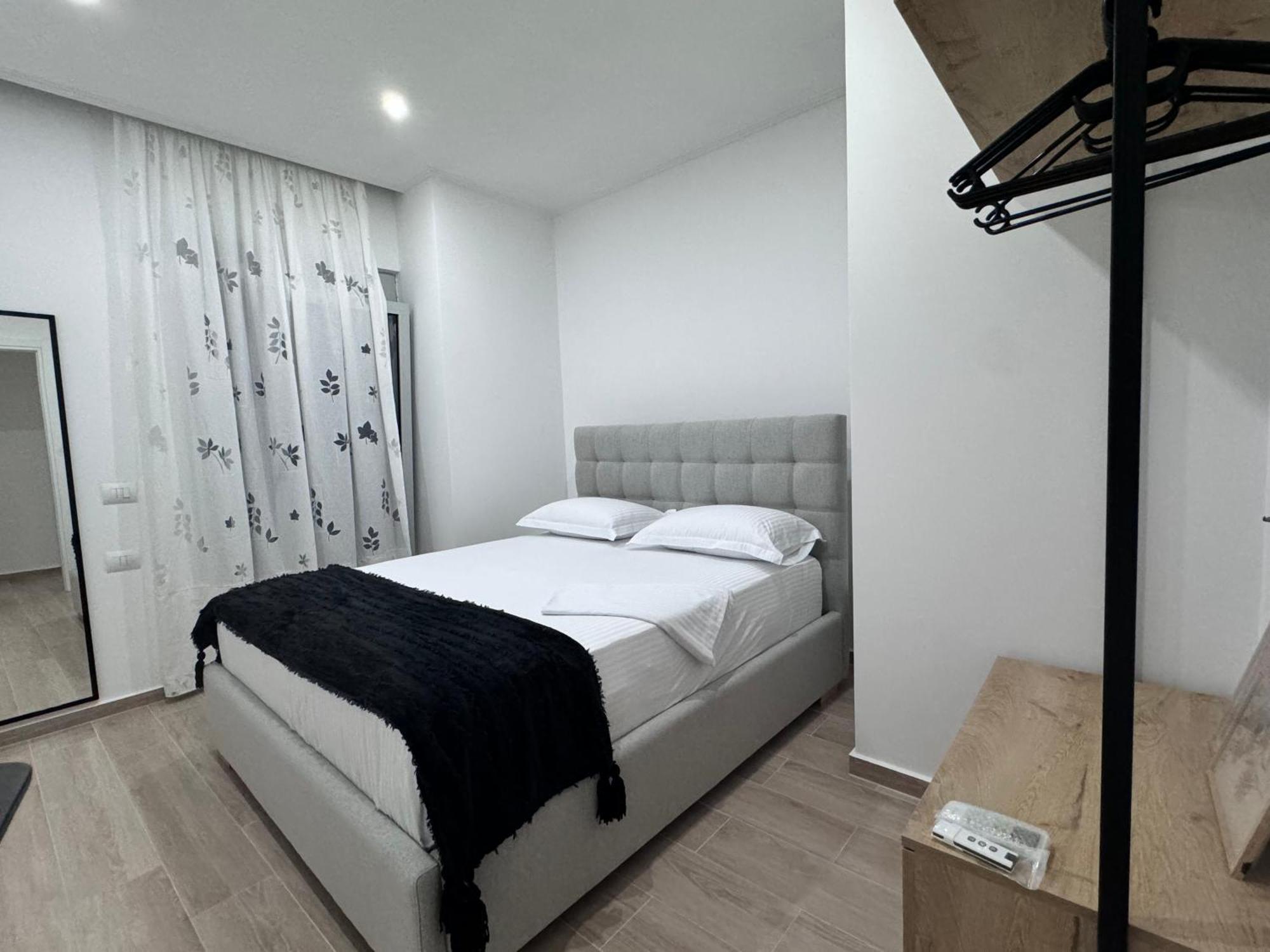 Sunset Hill Apartments Sarande Exterior photo