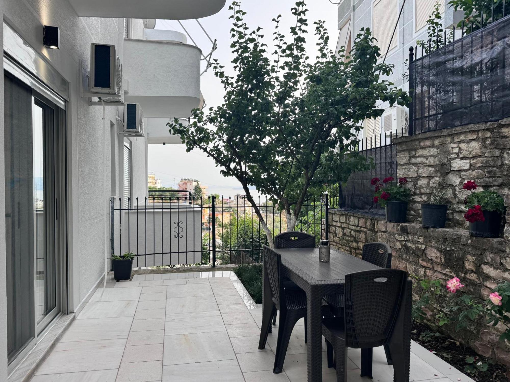 Sunset Hill Apartments Sarande Exterior photo